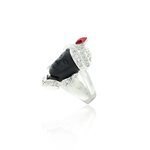 MORESQUE - The classic Venetian moresque, in a special and unique ring. 
Jewel made of rodhium with crystals, on black resin and ruby navette.

Size from 9 to 25. - A.Z. Bigiotterie